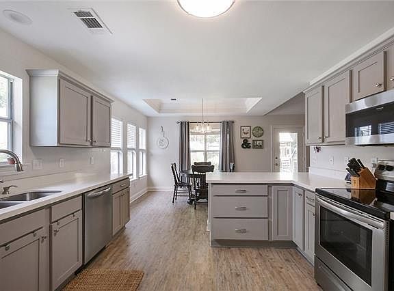 4th image of 762 Penwood Dr