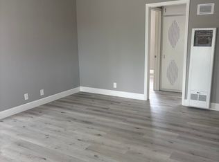 1131 W Fay Ln APT 6, Anaheim, CA 92805