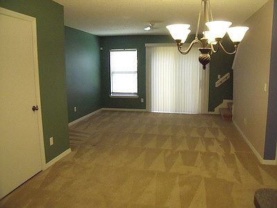 4th image of 4729 Playschool Dr