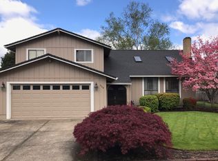 989 65th St, Springfield, OR 97478