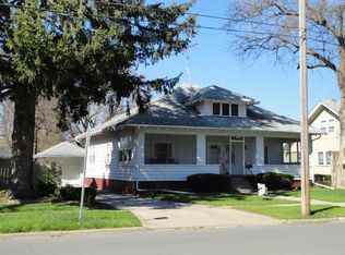 1005 C Ave E, Oskaloosa, IA 52577
