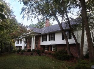 30 Lancaster Rd, Tenafly, NJ 07670