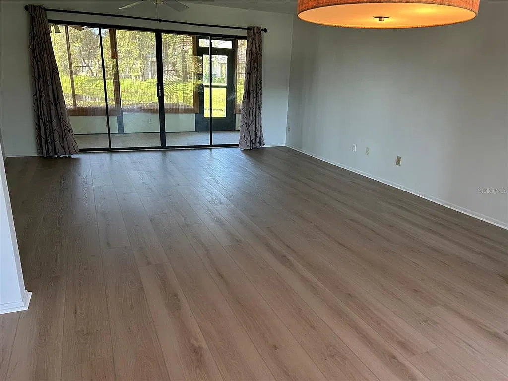2 bed, 2.0 bath, 1250 sqft, $2,200 — Photo 4