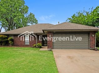 305 Grand Fork Rd, Edmond, OK 73003