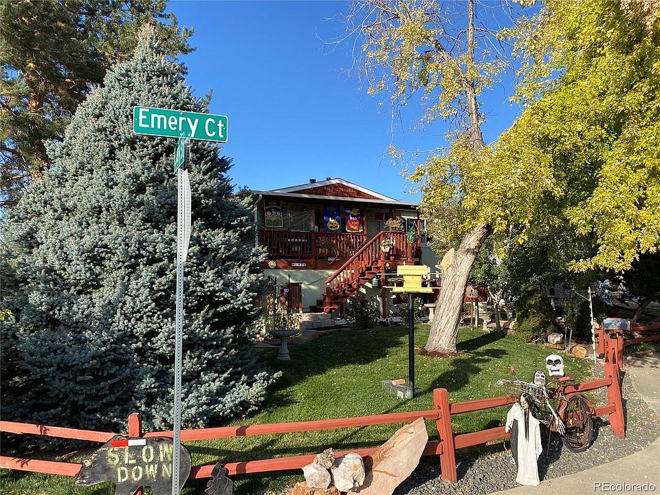 2nd image of 1422 Emery Court