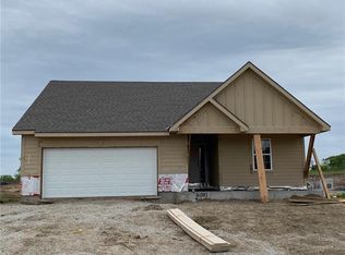 6001 NE 119th St, Kansas City, MO 64156