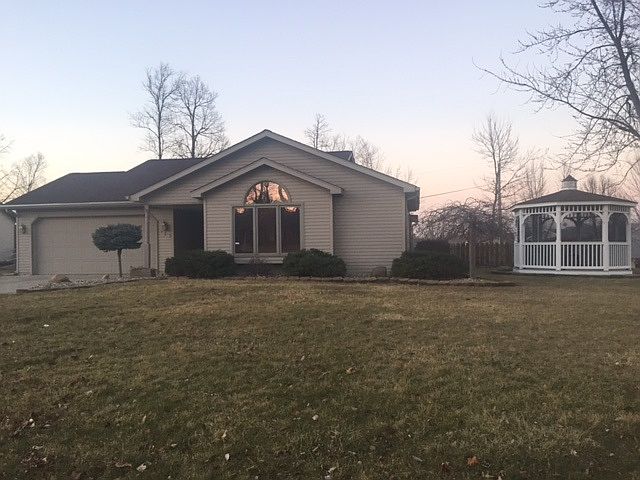 1st image of 418 Greenwood Trl