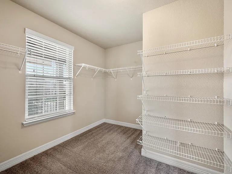 810 Low Cloud Dr — Photo 19