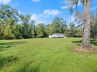 11111 George Lambert Rd, Saint Amant, LA 70774