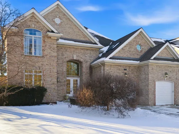 1224 Ridge Rd, Westmont, IL 60559