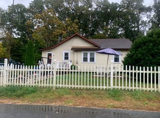 832 Kersey Ln, Deptford, NJ 08096