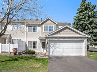 592 Mariner Way, Woodbury, MN 55129