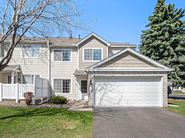 592 Mariner Way, Woodbury, MN 55129
