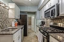 5th image of 3400-3402 Gillham Rd #2S