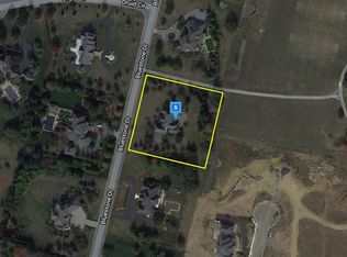 1040 Bluestone Dr, Lititz, PA 17543