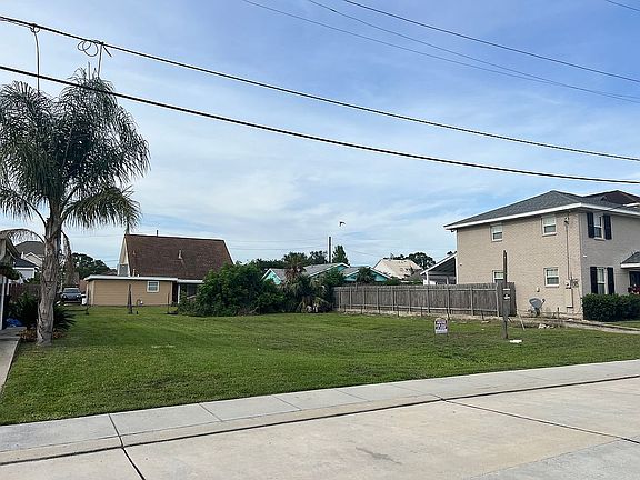 3rd image of 1333 Madrid St