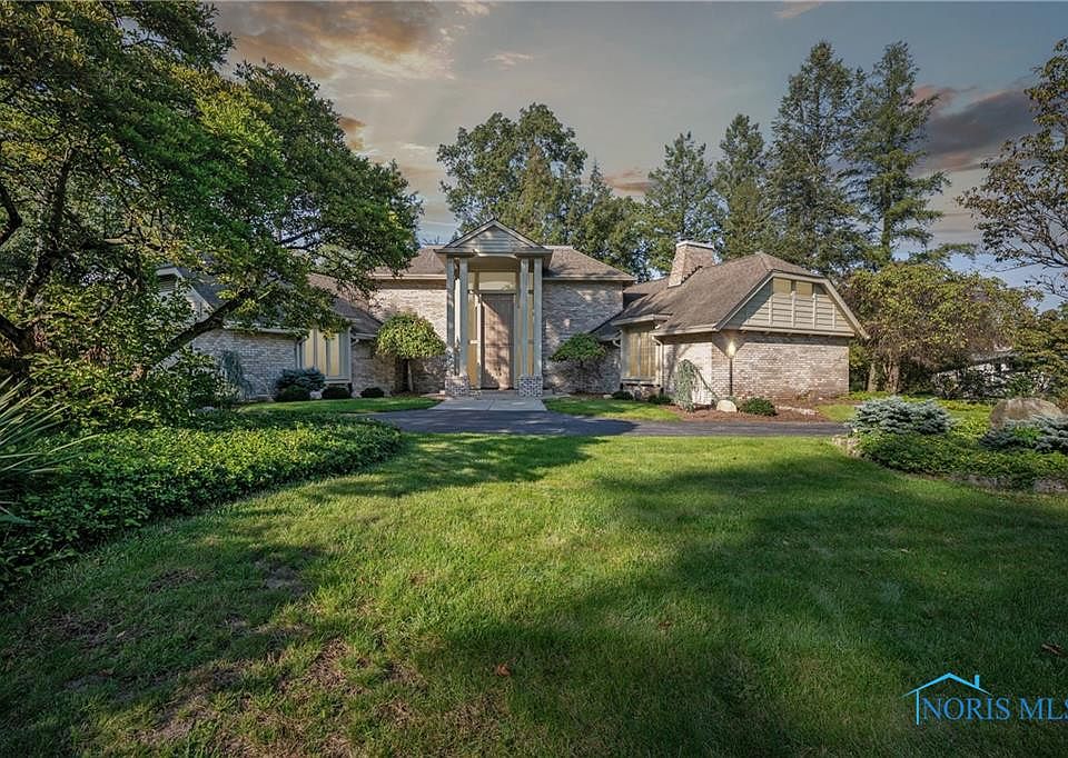 1st image of 5532 Fox Hill Dr