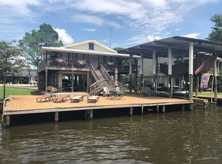 32648 Cypress Dr, Springfield, LA 70462