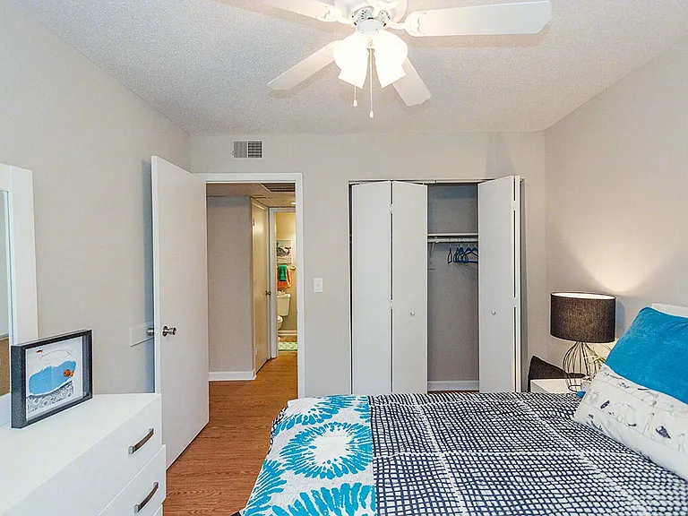 Forest Pointe — Photo 106