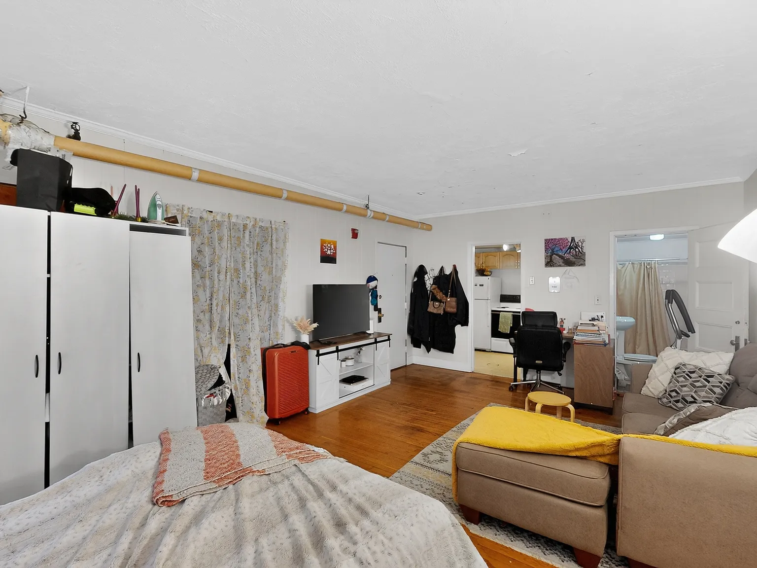 1 bed, $1,895 — Photo 4