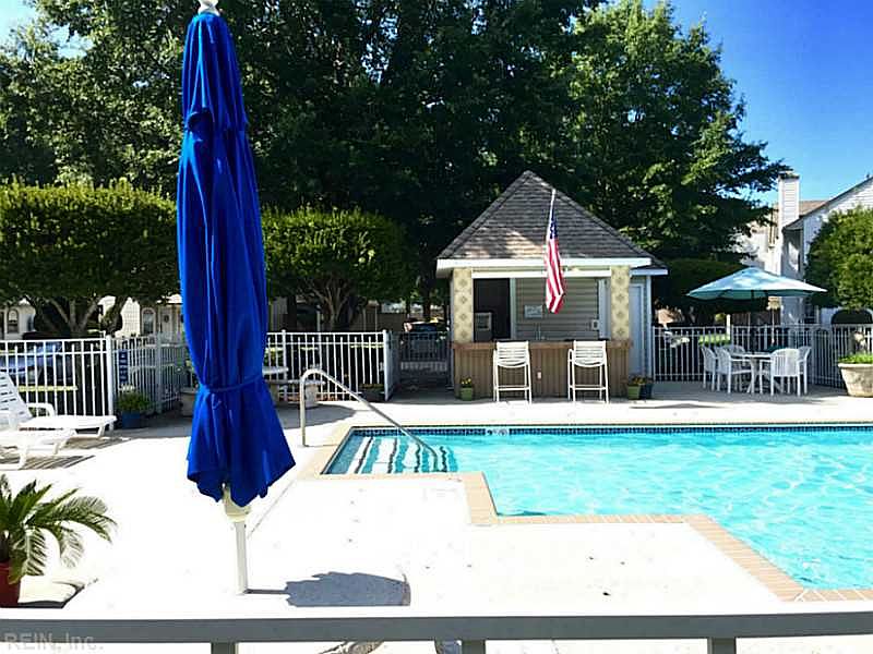 1st image of 1652 Pattington Cir