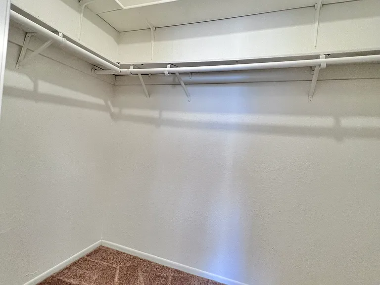8720 Burnet Ave #21 — Photo 20
