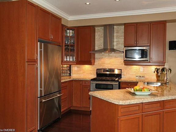 4th image of 2415 Presquile Dr