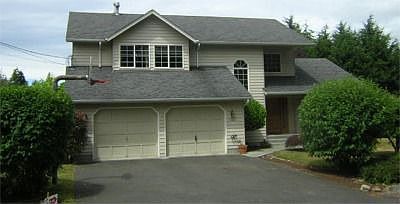 Exterior View on Cul De Sac