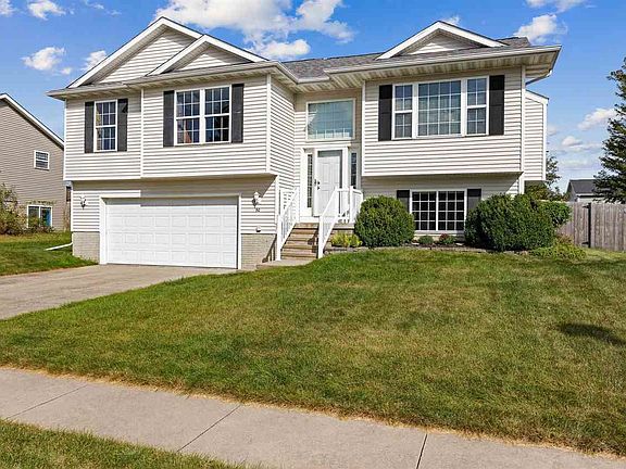 2nd image of 90 Colton Dr S