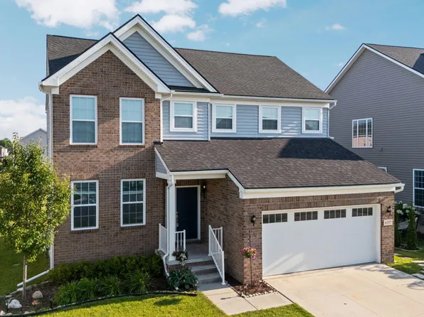 6337 S Trailwoods Dr, Ann Arbor, MI 48103
