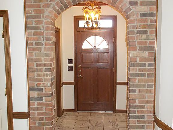 4th image of 8347 Westfair Dr N