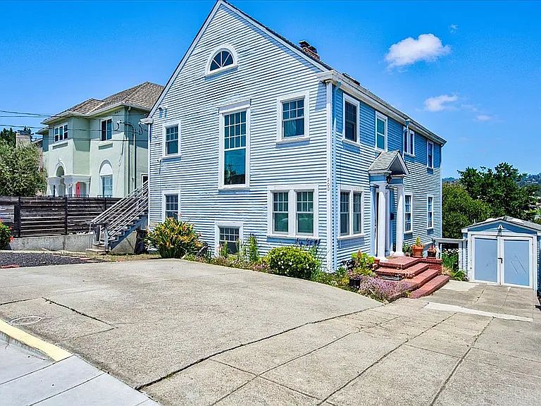 1st image of 900 Macarthur Blvd #B