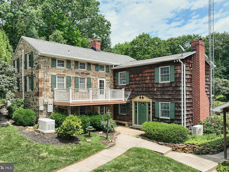 ブルーヒルズ 7 Blue Hill Ct, Marco Island, FL 34145 | MLS #2251245 | Zillow