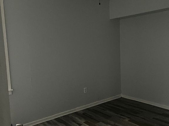 3rd image of 12514 Longmead Ave