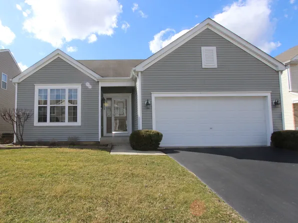 1817 Yasgur Dr, Woodstock, IL 60098