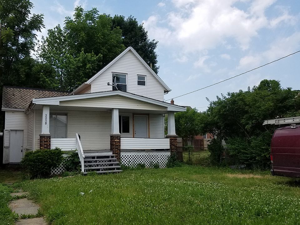 1st image of 3312 W 118th St