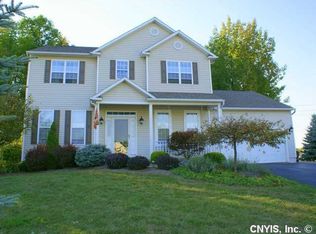 8637 Osborne Dr, Cicero, NY 13039