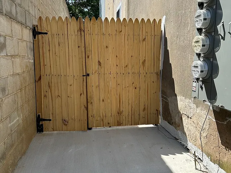 4224 Brown St — Photo 18