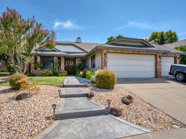 7412 Fox Hills Dr, Citrus Heights, CA 95610