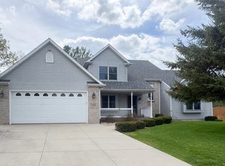 11266 Quinlann Pl, Machesney Park, IL 61115