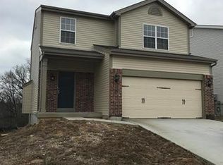 7328 Tournament Dr, Saint Louis, MO 63129