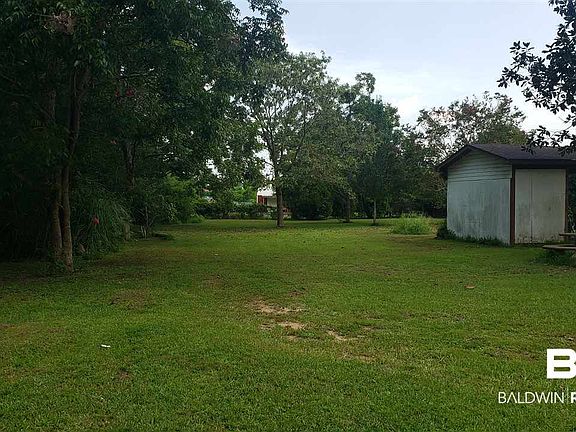 5th image of 8667 River Rd N