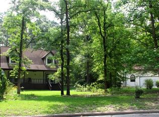 24625 Teak Ct, Huntsville, TX 77320
