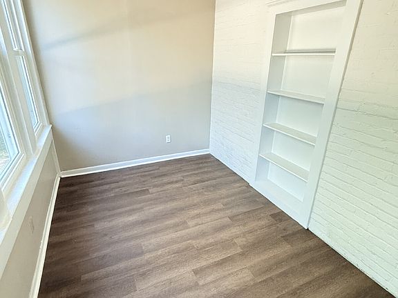 4th image of 7 S Monterey St #2