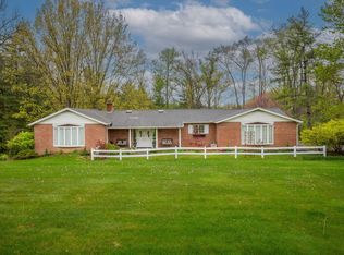 1640 Carriage Rd, Powell, OH 43065