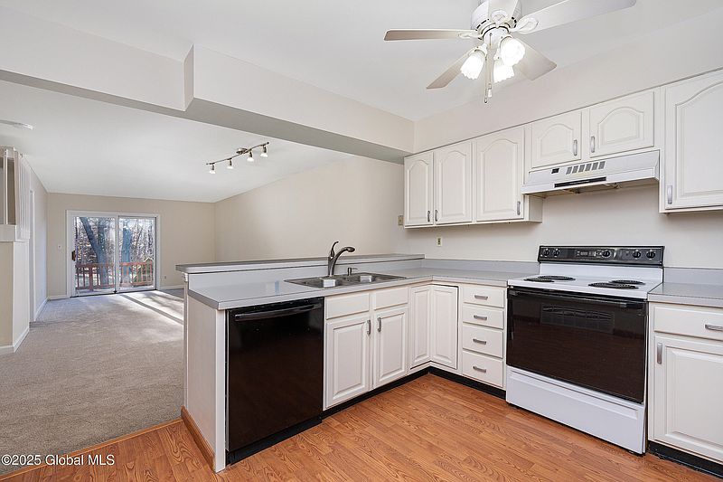 2nd image of 7705 Mykolaitis Lane