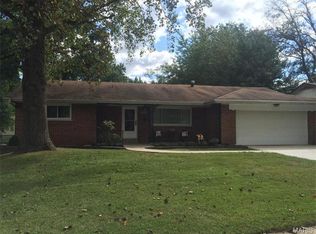 1700 Saint Denis St, Florissant, MO 63033