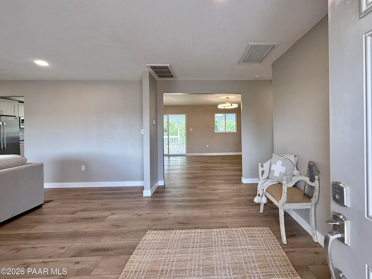 3 bed, 2.5 bath, 2140 sqft, $2,950 — Photo 3