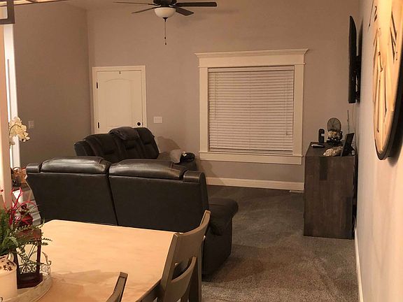5th image of 3920 Slate Dr