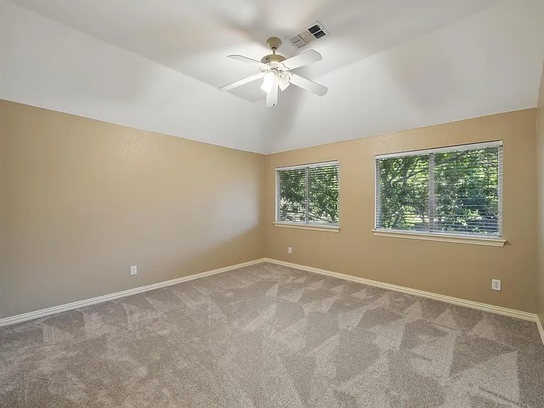 1805 Southwicke Dr — Photo 28